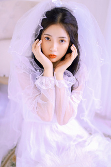 美丽的姑娘播放视频